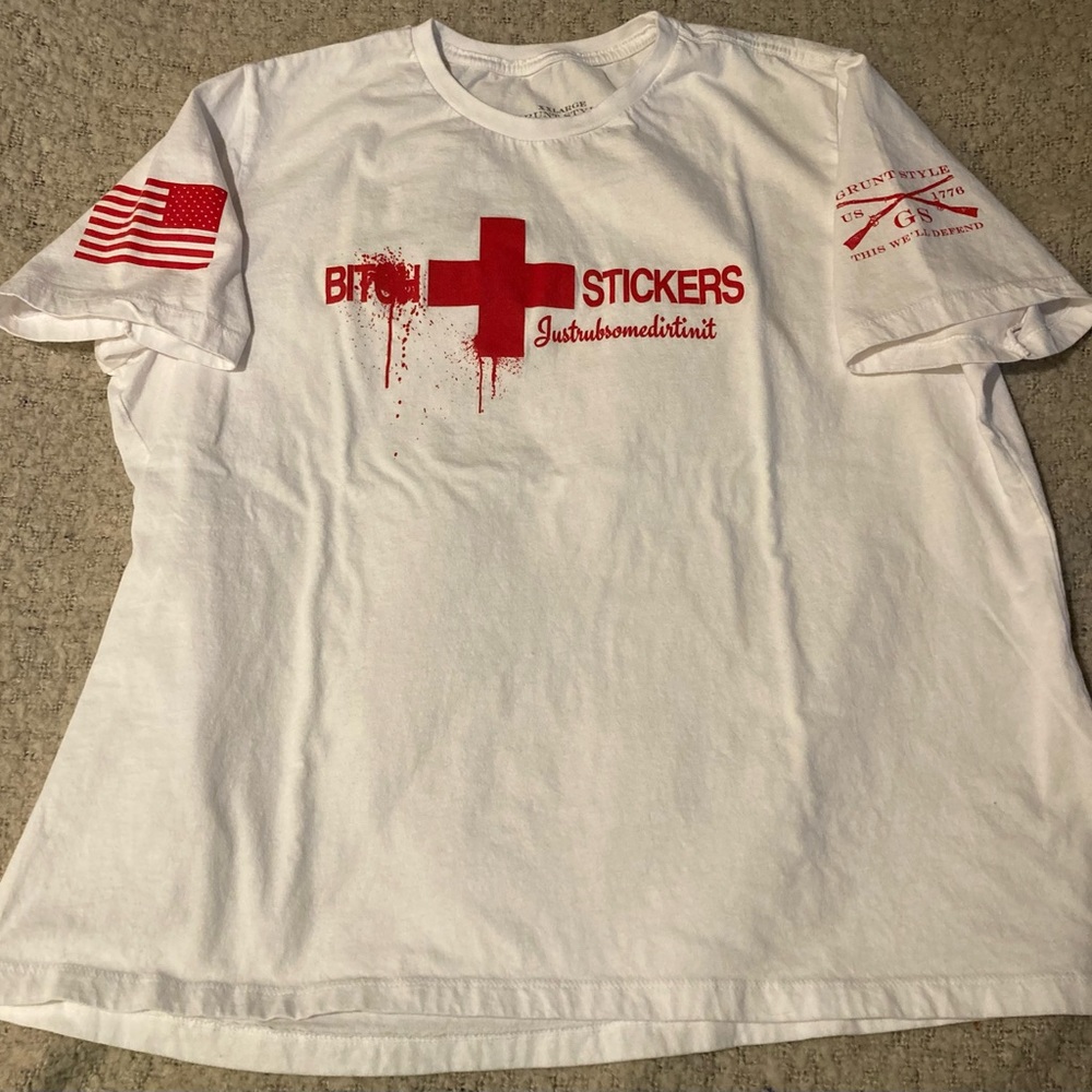 Grunt Style White and Red Short Sleeve Tee
